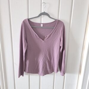 Waffle V-Neck Long Sleeve Top